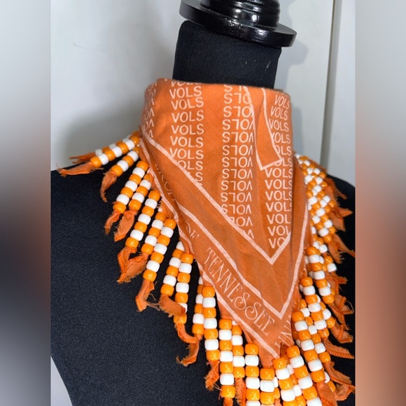 Vintage Tennessee Vols Orange Beaded Scarf - Picture 5 of 7